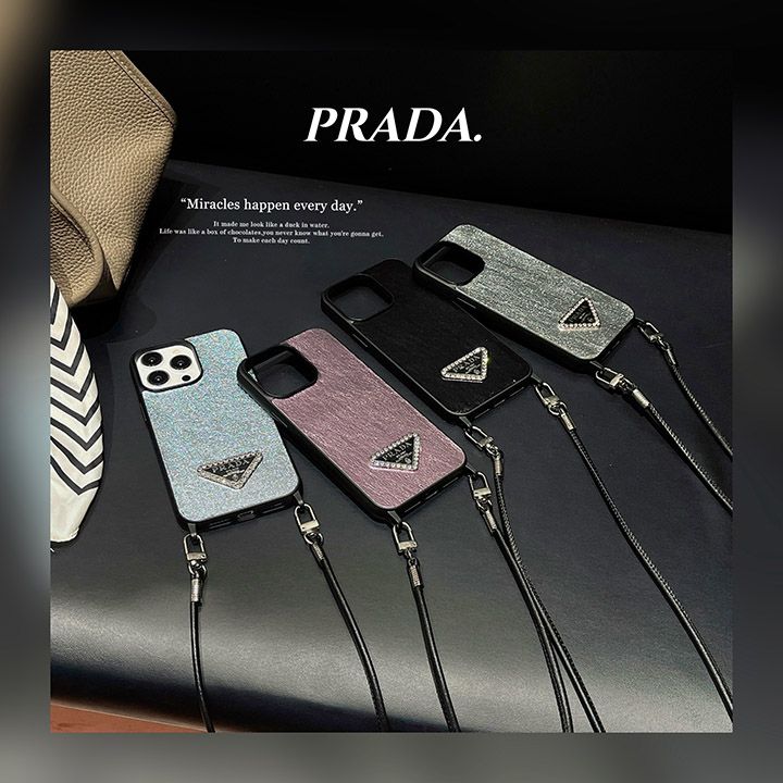 新作の アイホン 16 pro max  ケース prada 風