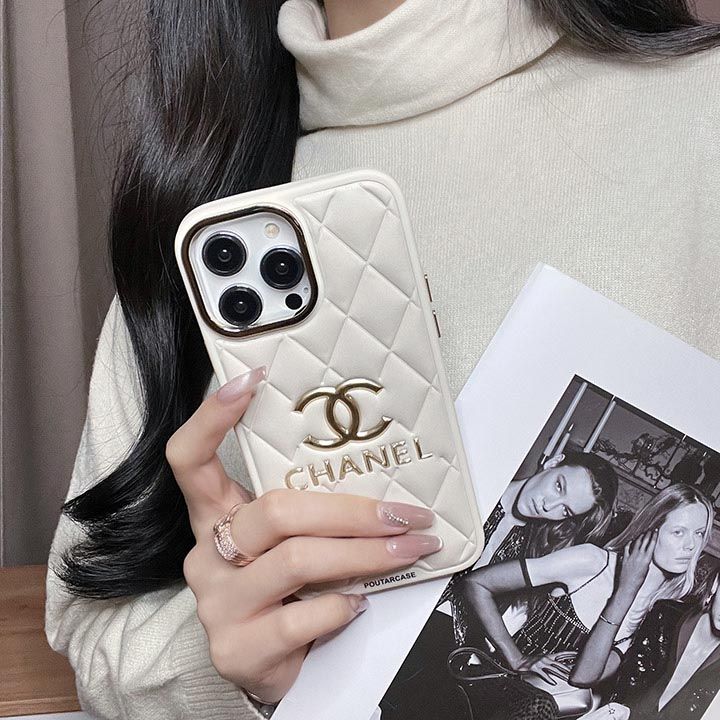 gucci iphone13 プラスカバーつや消し