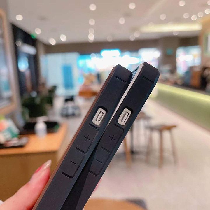 iphone 13 loewe ロエベ カバー