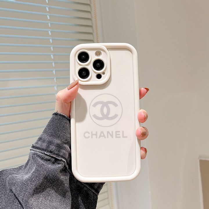 iphone 15 plus ケース chanel シャネル