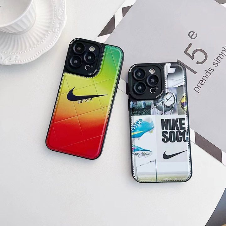 最新ハイブランドnike 3 D立体ペイント iphoneケース 韓国高校生スポーツ風