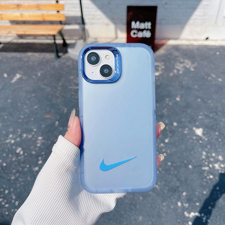 ハイブランドnikeスポーツ 風  iphone 16 pro ケース 半透明