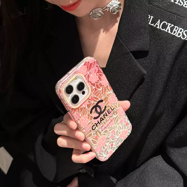 スマホケース prada iphone15 Plus 可愛い風 ﻿